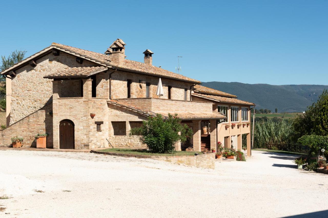 Farm Stay Il Carro Del Colle Collevalenza Exteriör bild